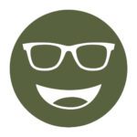 Circular icon with a smiling face wearing glasses in dark olive green, representing the Noir #02 medium grey-green lens tint.